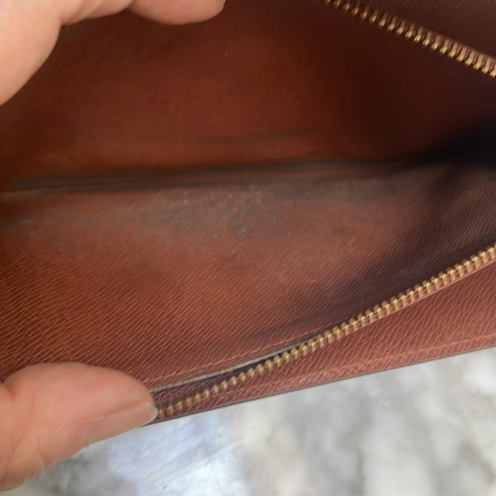 💯 Louis Vuitton VINTAGE monogram Sarah Portfolio bifold wallet! - Picture 6 of 15
